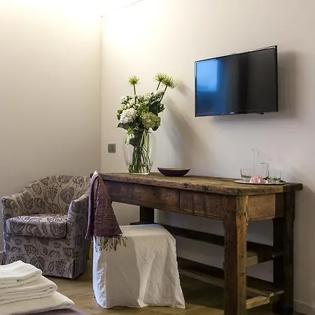 Manzoni 124 Bed&relax * Esine